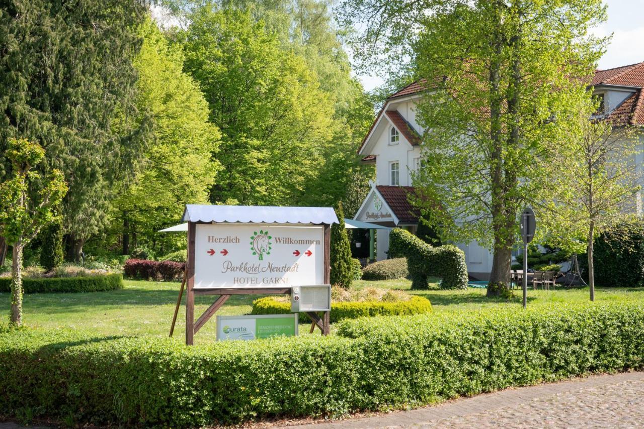Parkhotel Neustadt Garni Exterior photo